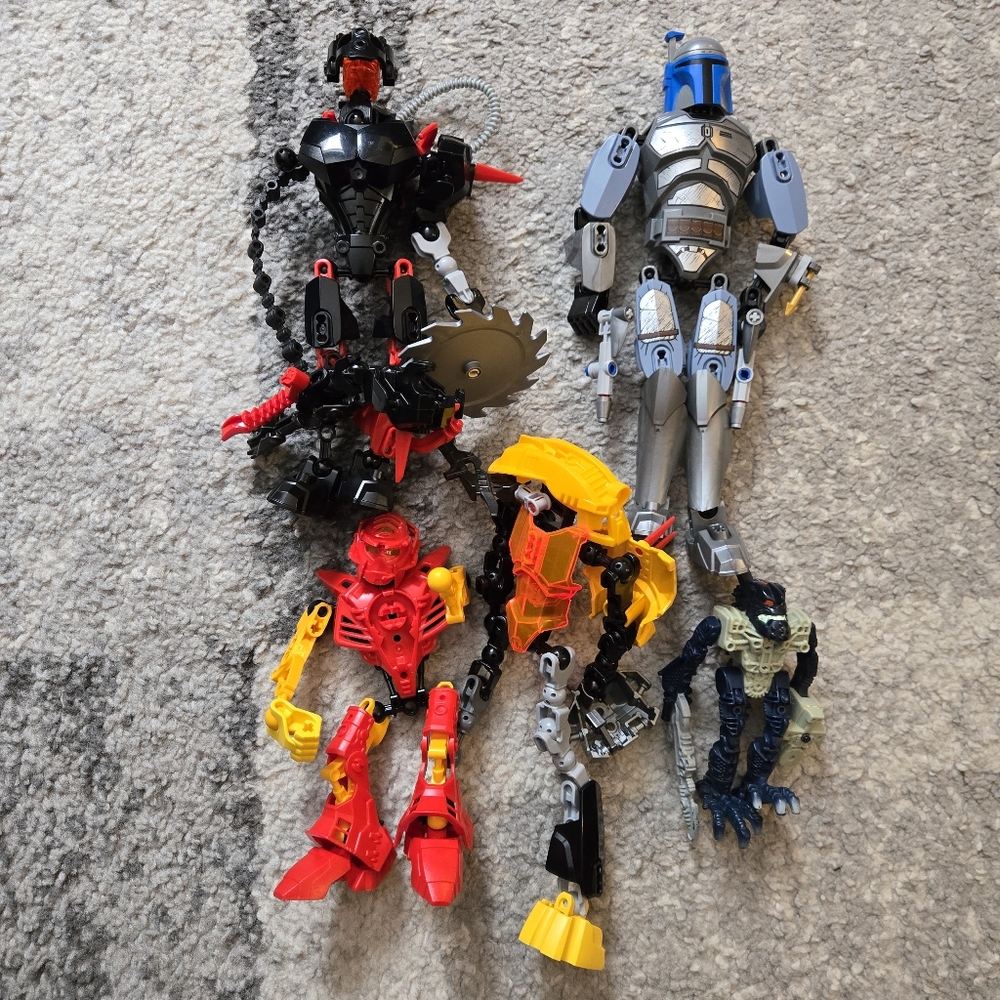 Lego Bionicles Incomplete Parts And Pieces Lot